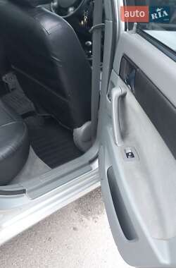 Седан Daewoo Gentra 2013 в 