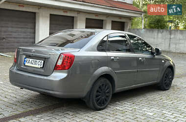 Седан Daewoo Gentra 2014 в 