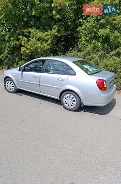 Седан Daewoo Gentra 2015 в 