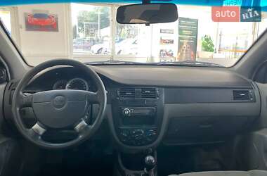 Седан Daewoo Gentra 2013 в 