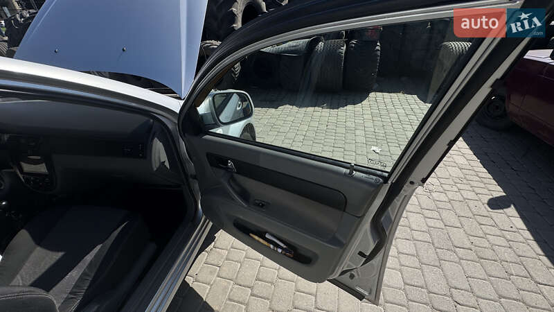 Седан Daewoo Gentra 2014 в Хмельницком