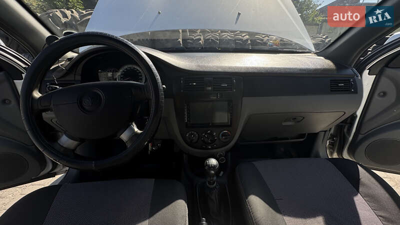 Седан Daewoo Gentra 2014 в Хмельницком