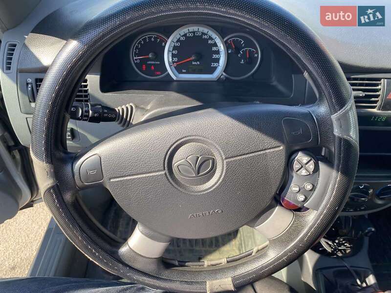 Седан Daewoo Gentra 2014 в Николаеве