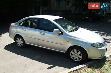 Седан Daewoo Gentra 2013 в Кривом Роге
