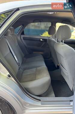 Седан Daewoo Gentra 2013 в 