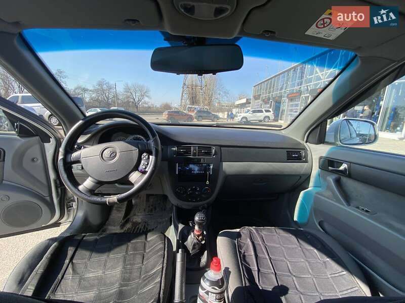 Седан Daewoo Gentra 2014 в Миколаєві