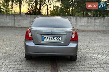 Седан Daewoo Gentra 2014 в 