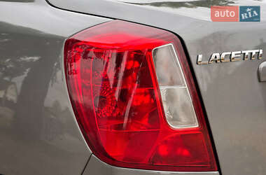 Седан Daewoo Gentra 2013 в 