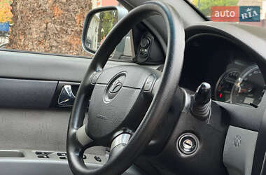 Седан Daewoo Gentra 2013 в 