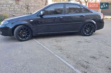 Седан Daewoo Gentra 2015 в Первомайске