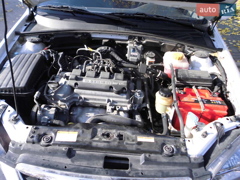 Седан Daewoo Gentra 2013 в Запоріжжі