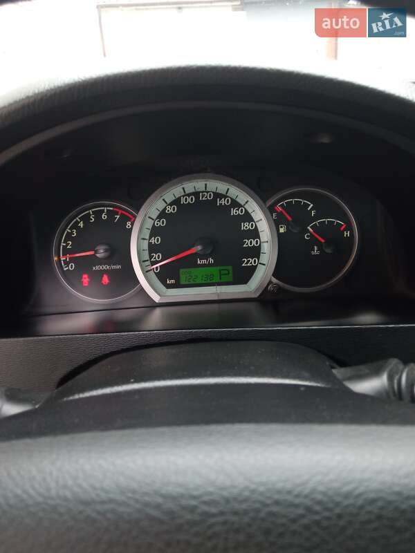 Седан Daewoo Gentra 2014 в Києві фото 8 Седан Daewoo Gentra 2014 в Києві