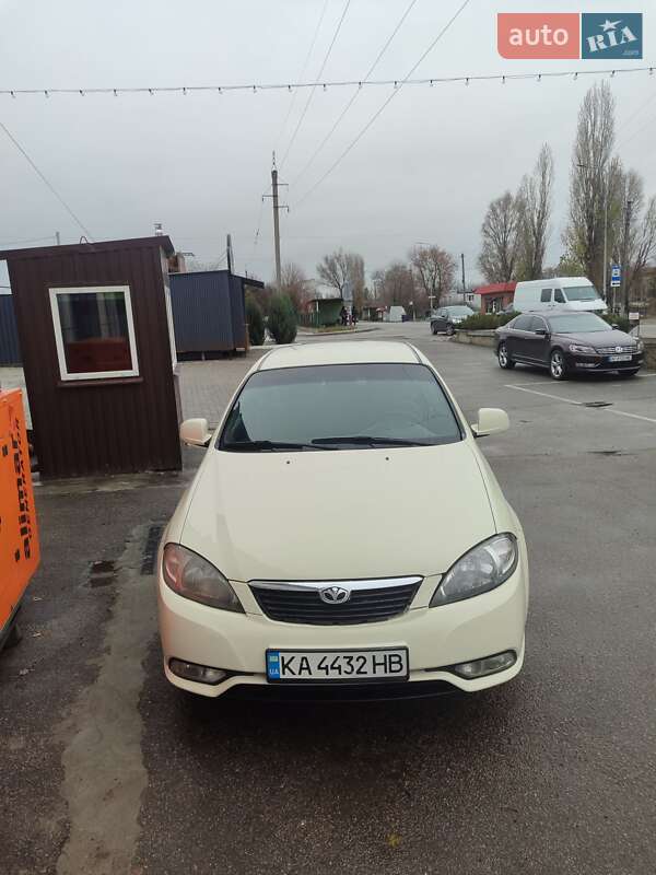 Daewoo Gentra 2014 Daewoo Gentra 2014
