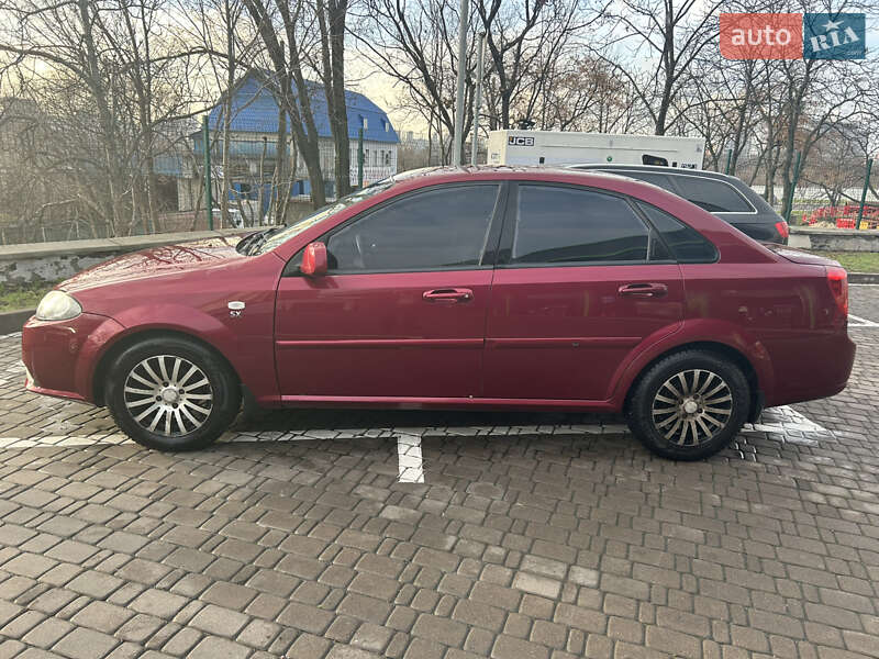 Седан Daewoo Gentra 2014 в Киеве