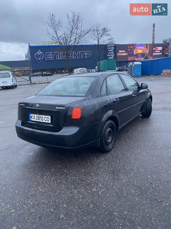 Седан Daewoo Gentra 2015 в Киеве