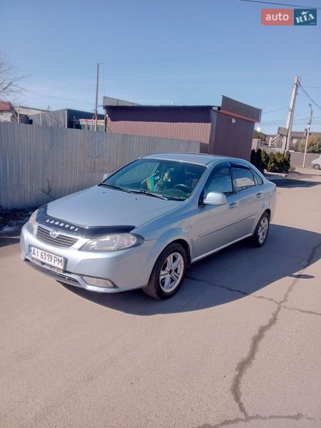 Седан Daewoo Gentra 2014 в Киеве