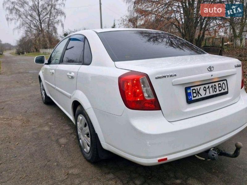 Седан Daewoo Gentra 2014 в Ровно фото 3 Седан Daewoo Gentra 2014 в Ровно