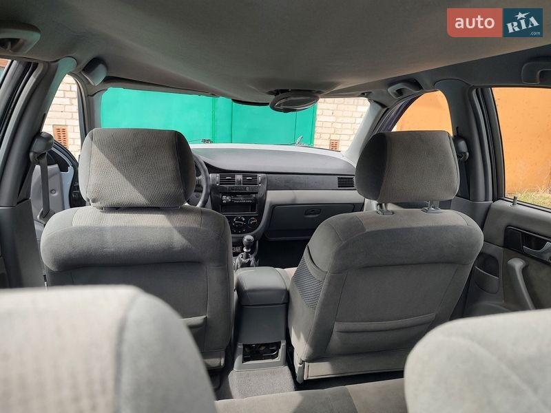 Седан Daewoo Gentra 2015 в Сумах