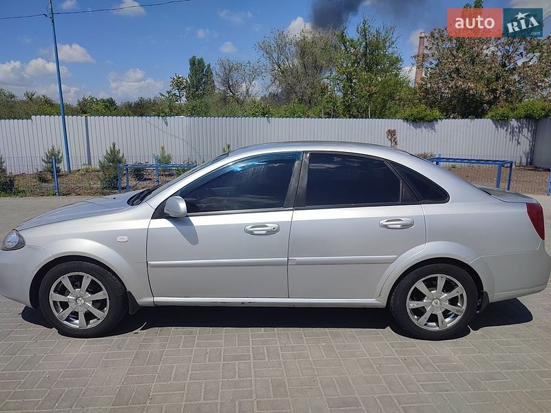 Седан Daewoo Gentra 2013 в Запорожье