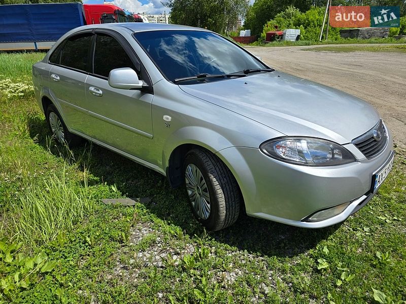 Седан Daewoo Gentra 2013 в Песочине