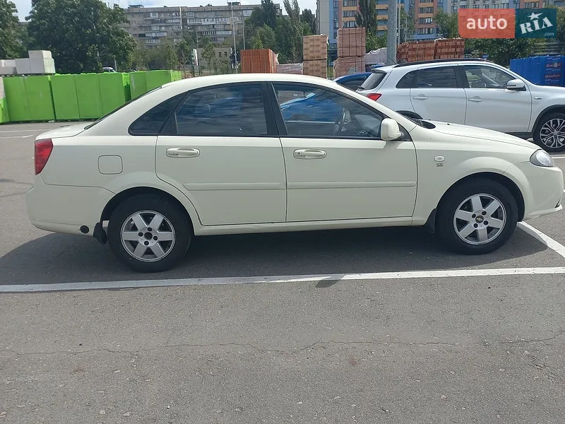 Daewoo Gentra 2013 VIN XWB5V319DEA532315 фото оголошення 2 з 35