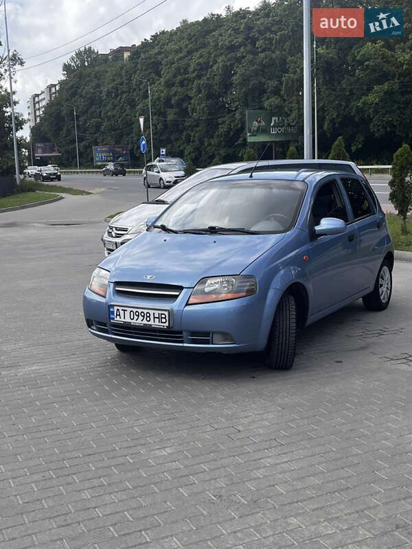 Хэтчбек Daewoo Kalos 2002 в Косове фото 2 Хэтчбек Daewoo Kalos 2002 в Косове