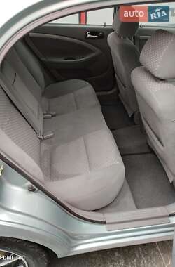 Хетчбек Daewoo Lacetti 2005 в 