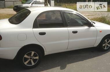 Седан Daewoo Lanos 2006 в Києві