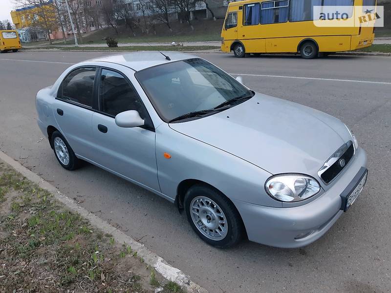 Седан Daewoo Lanos 2012 в 
