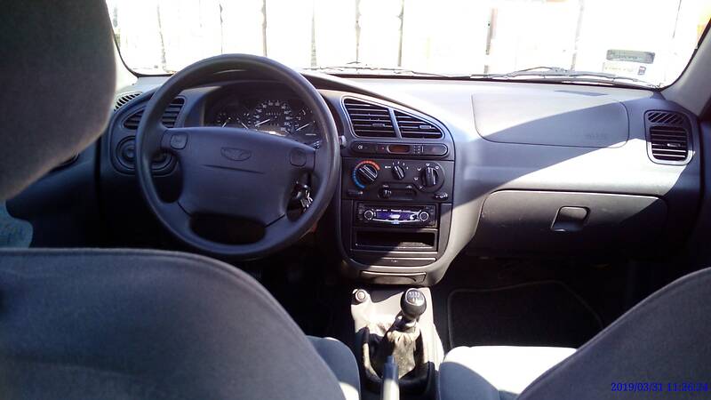 Седан Daewoo Lanos 1999 в Харкові