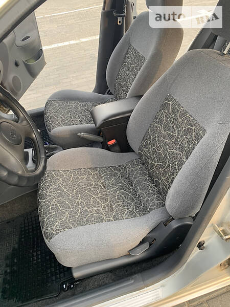 Седан Daewoo Lanos 2005 в Харькове