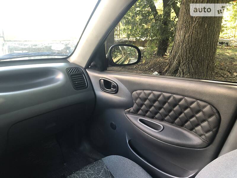 Седан Daewoo Lanos 2008 в Полтаві