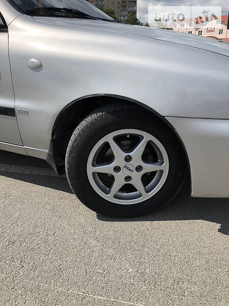 Седан Daewoo Lanos 2005 в Кам'янець-Подільському