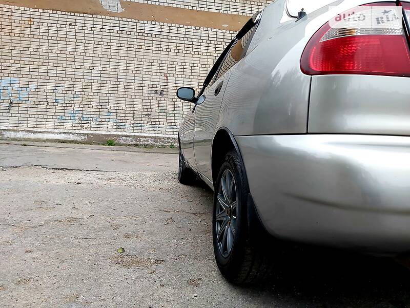 Седан Daewoo Lanos 2006 в Никополе