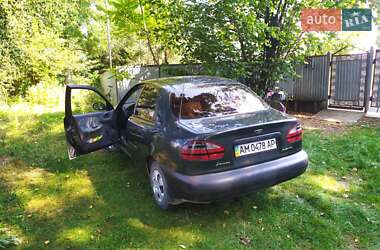 Седан Daewoo Lanos 1998 в Ивано-Франковске
