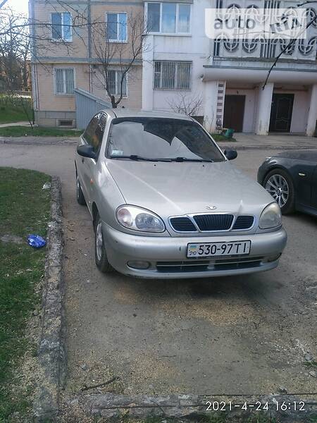 Седан Daewoo Lanos 2002 в Тернополі