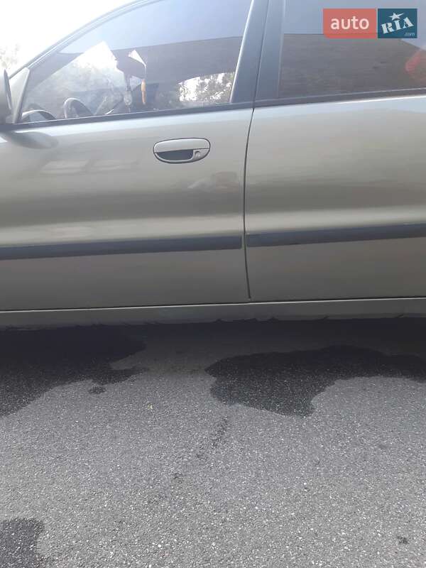 Седан Daewoo Lanos 2005 в Киеве