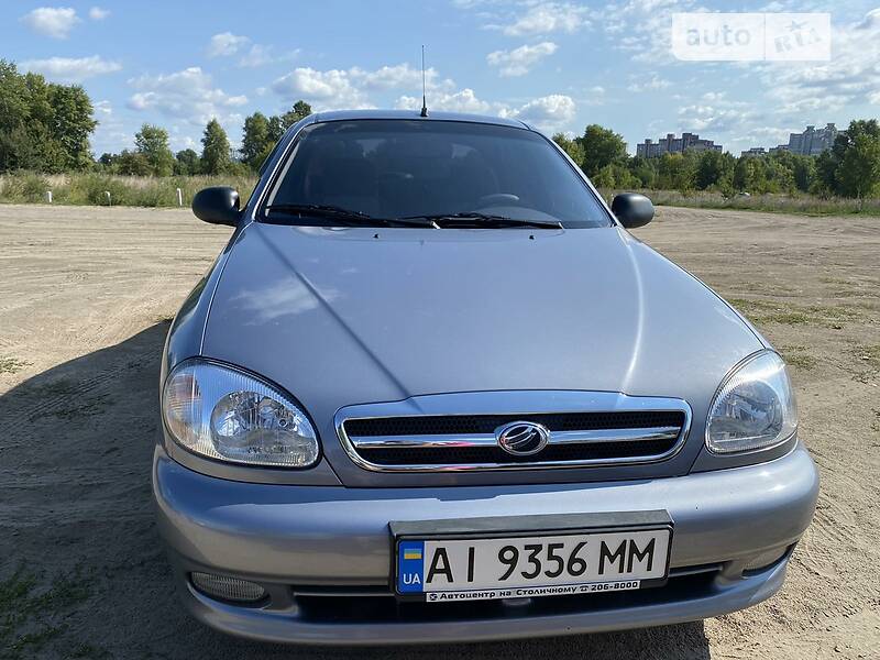 Седан Daewoo Lanos 2010 в Києві