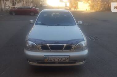 Седан Daewoo Lanos 2001 в Кривом Роге