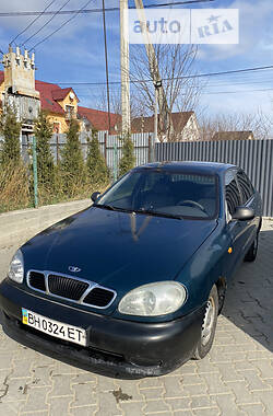 Седан Daewoo Lanos 1998 в Ирпене