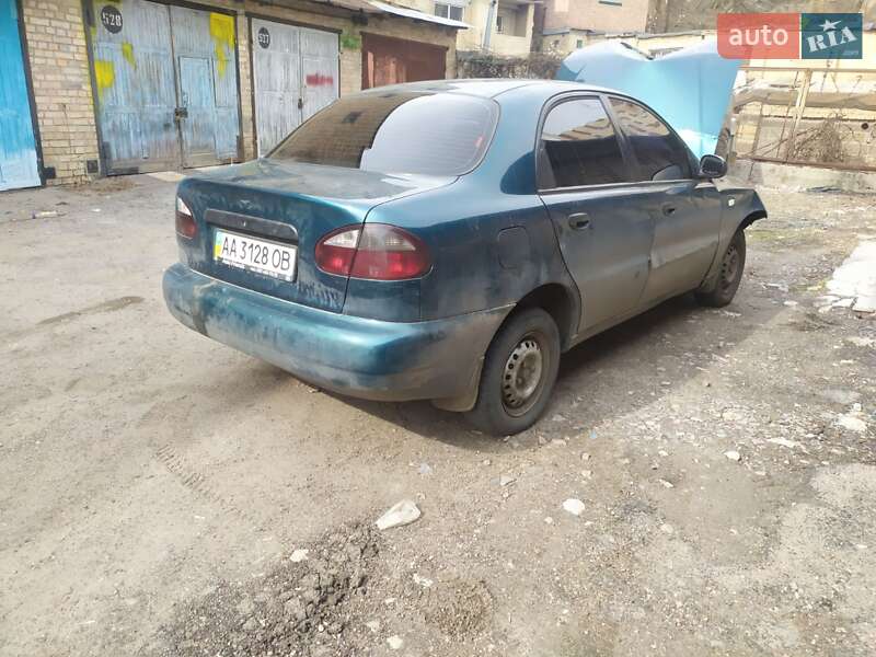 Седан Daewoo Lanos 2002 в Киеве фото 3 Седан Daewoo Lanos 2002 в Киеве