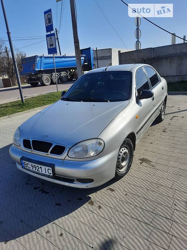 Седан Daewoo Lanos 2007 в Стрые