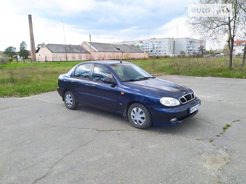 Седан Daewoo Lanos 2003 в Житомире