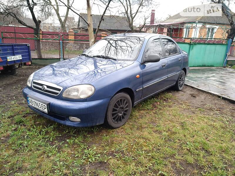 Седан Daewoo Lanos 2011 в Липовце