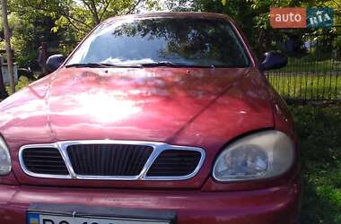 Седан Daewoo Lanos 2004 в Волочиске