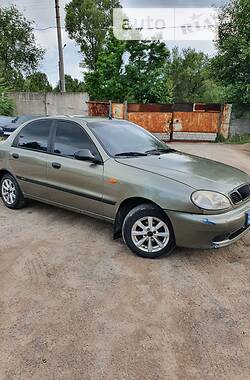 Седан Daewoo Lanos 2004 в Каменском