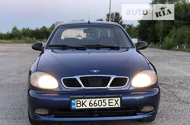 Седан Daewoo Lanos 2008 в Ровно