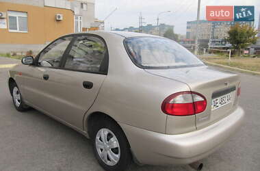 Седан Daewoo Lanos 2004 в Дніпрі