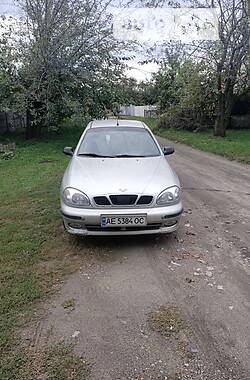 Седан Daewoo Lanos 2004 в Днепре