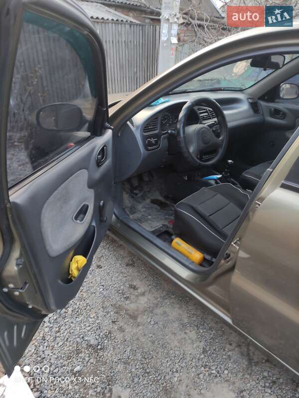 Седан Daewoo Lanos 2005 в Запорожье